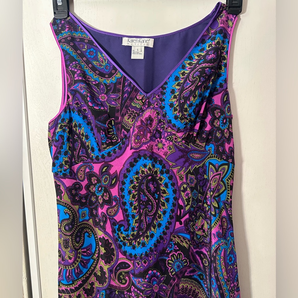 Karen Kane Fitted Sleeveless Midi Dress